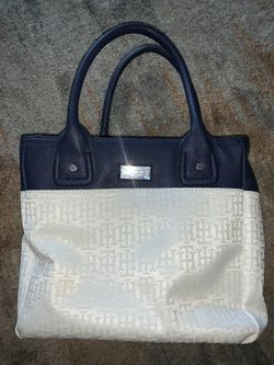 Tommy Hilfiger Purse