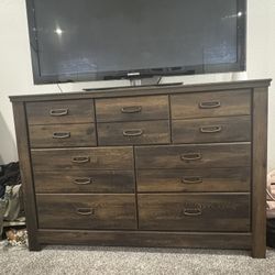 Master Bedroom Set