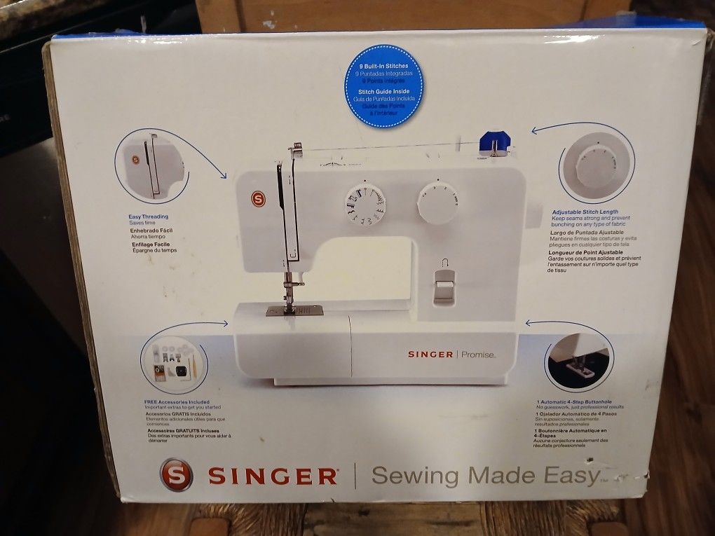 Sewing Machine Singer