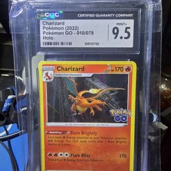 Charizard Pokémon Go  Mint 9.5