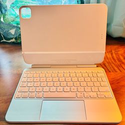 Apple Magic Keyboard for iPad Pro 11‑inch (Model A2975)
