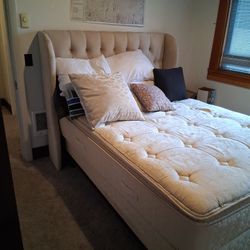 Queen Size Bed