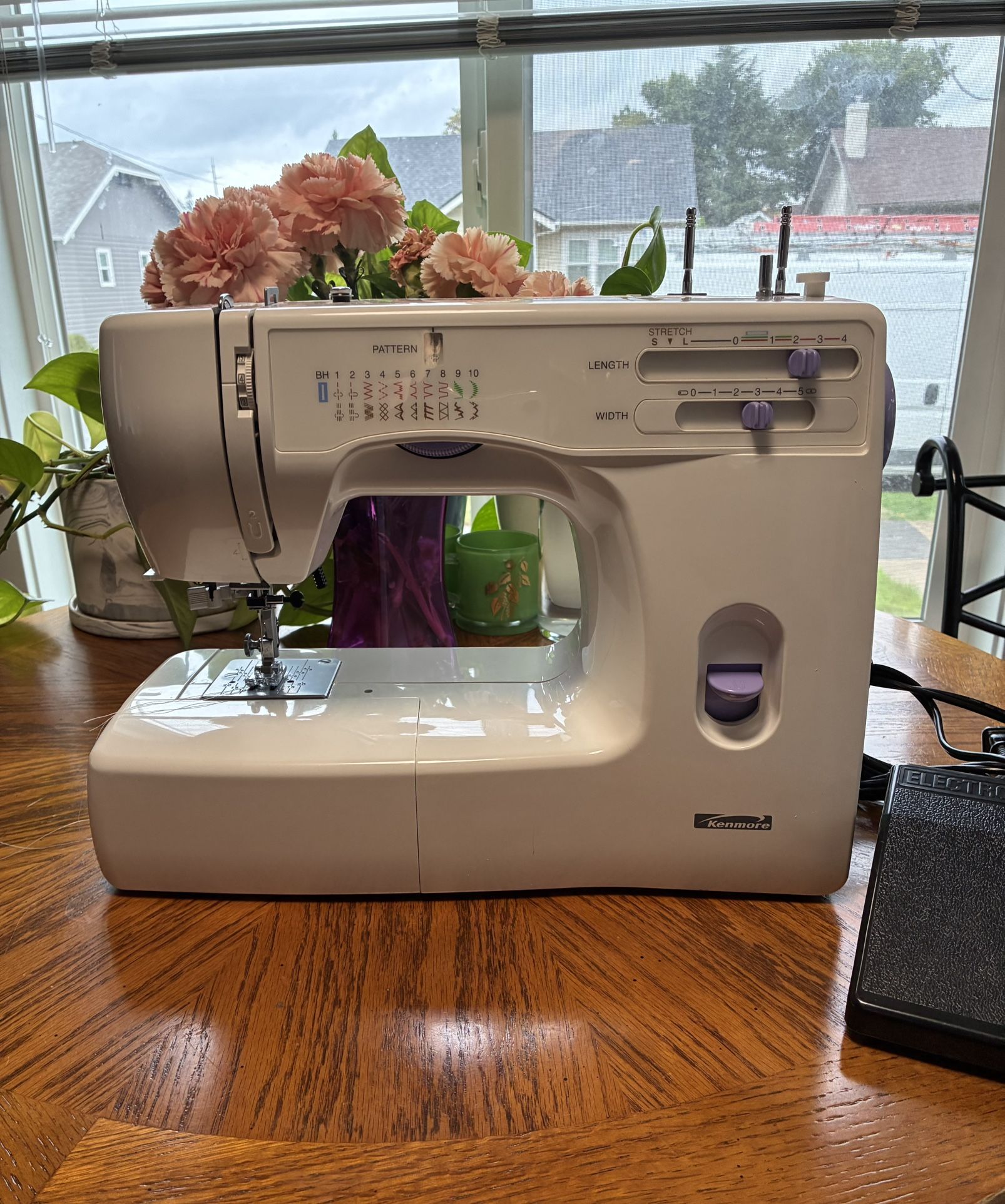 Sears/Kenmore Sewing Machine