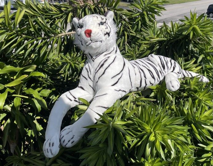 Melissa & Doug Giant Siberian White Tiger