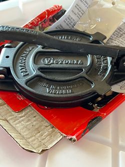 Cast Iron Tortilla Press