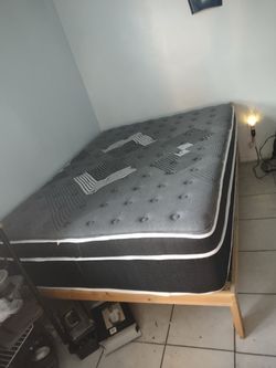 Full mattress