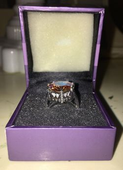 Suzanne Somers Collection ring NIB