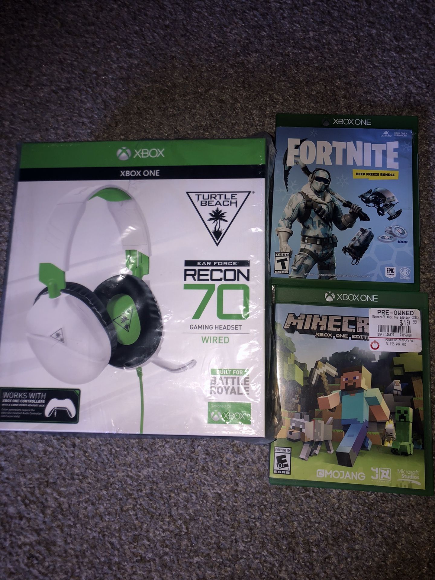 Xbox One Games & Turtle Beach Headset