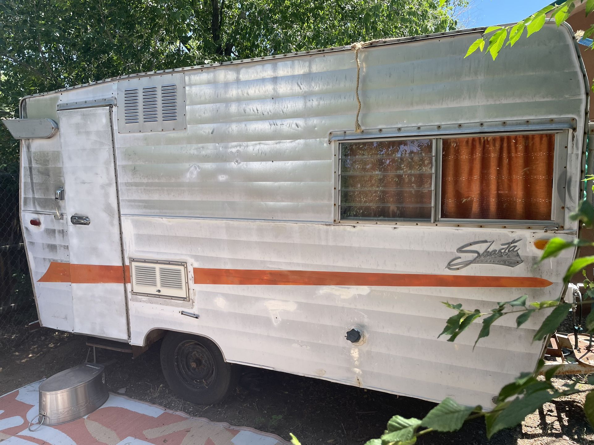 1964 16 Ft Shasta Travel Trailer