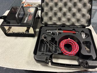 IWATA studio series (Ninja Jet) compressor w/ Paasche air brush