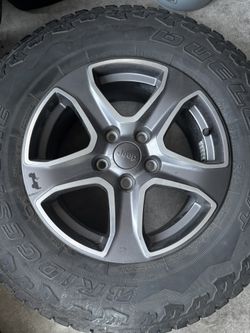 245/75/r17 Tire