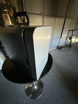 Portable fridge