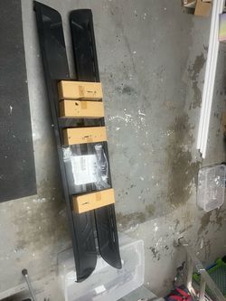 Toyota Tacoma running boards