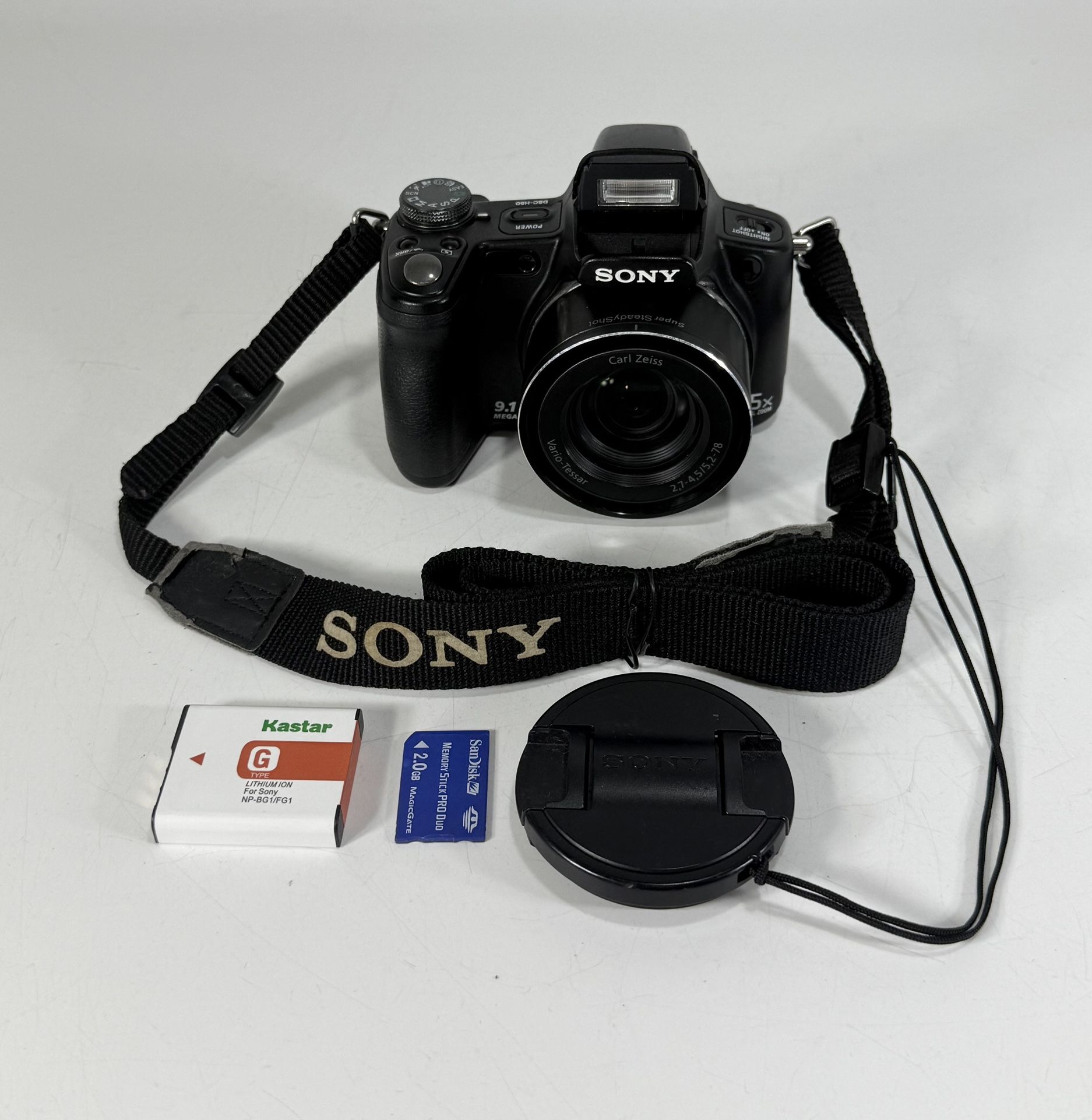 Sony Cybershot DSC-H50 Black 9.1 MP Digital Camera with 2GB Memory & Battery