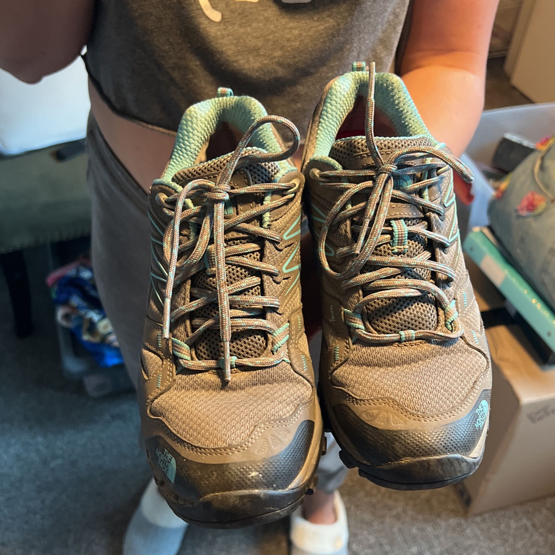 North Face Women’s Hiking Boots 8.5