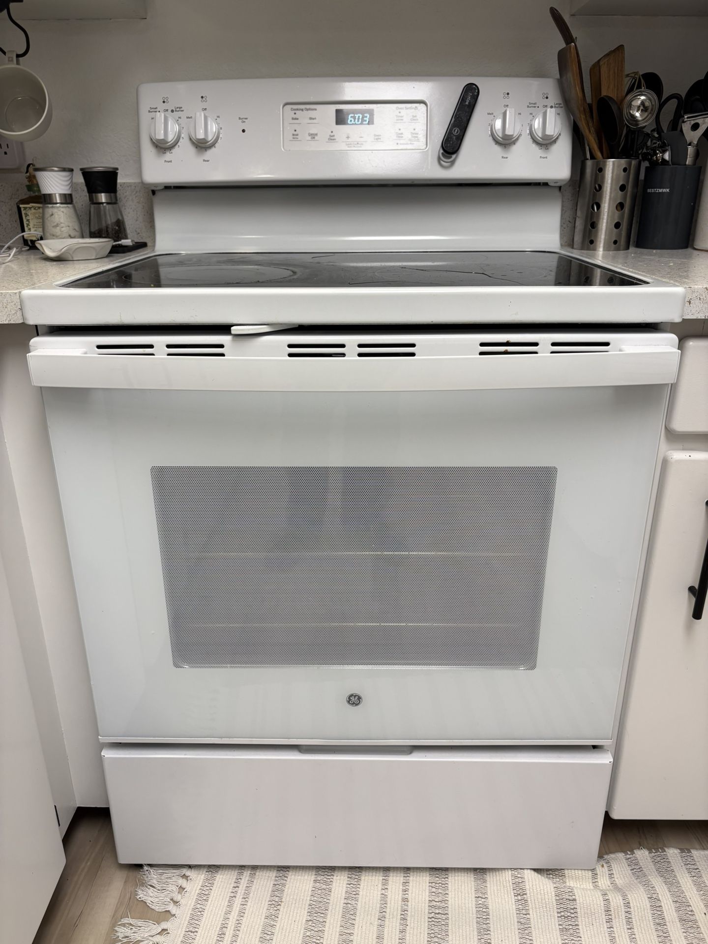 GE Electric Stovetop Oven