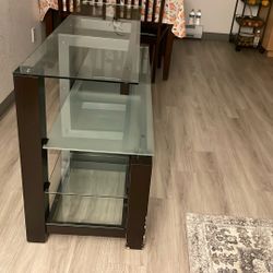 Tv Stand And Decoration 