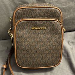 Michael Kors crossbody bag