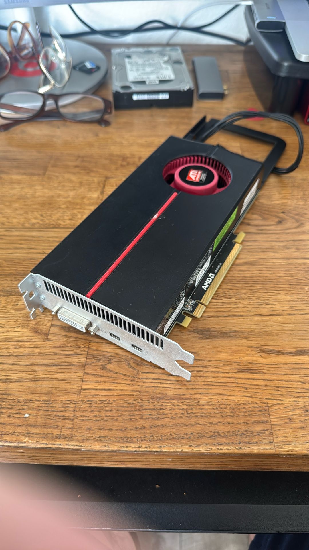 AMD ATI Radeon HD 5770 1GB Graphics Card C016