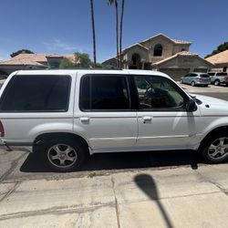 1998 Ford Explorer