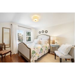 Full bed with new mattress and box spring