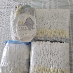 Pampers Brand Size 5. READ DESCRIPTION!!!!