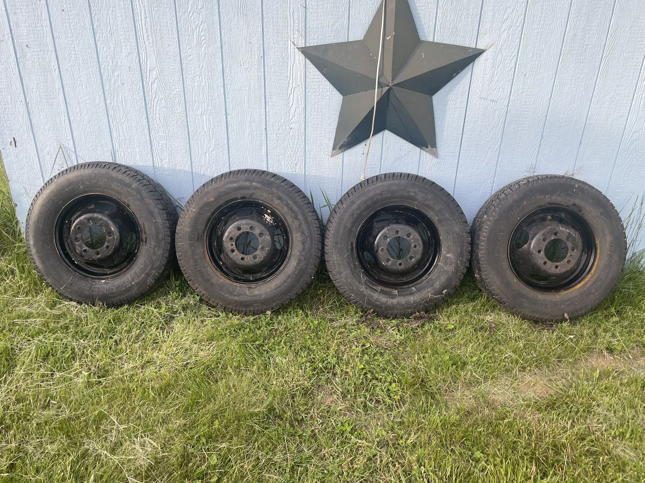 8 Lug Wheels And Tires