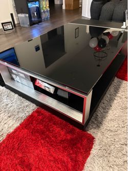 Modern Back Glass-Top Coffee Table