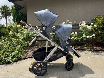 UppaBaby Vista Stroller with Rumble Seat, Piggyback Board & Travel Bags