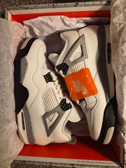Air Jordan 4 White Cement Size 12