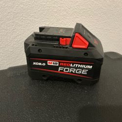 Milwaukee m18 HD12 FORGE