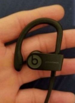 Beats ear Buds