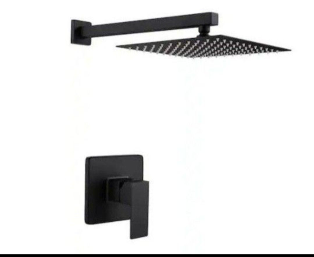 Fixed Single Head Shower System In Matte Black