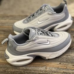 Women’s Nike Air Max Portal shoes size 9.5