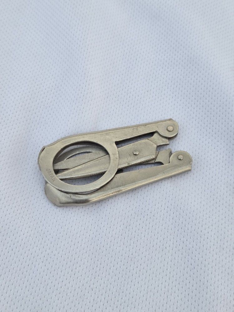 Vintage Metal Folding Pocket Scissors - Stamped "JAPAN" - Compact Travel/Sewing Snips