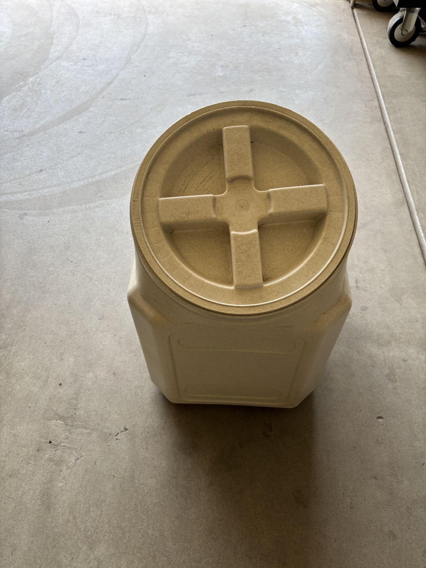 This Container Is For Cat Food Or Dog Food