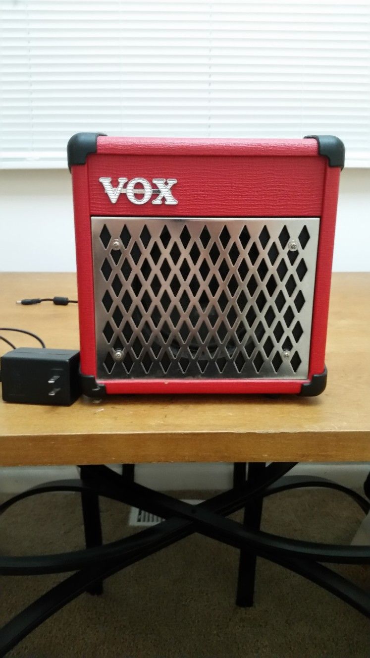 Vox DA5 Guitar Amplifier