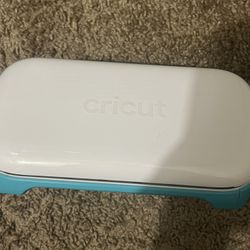 Like New Cricut Joy 