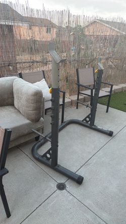 SQUAT HACK WITH BAR AND 70lbs