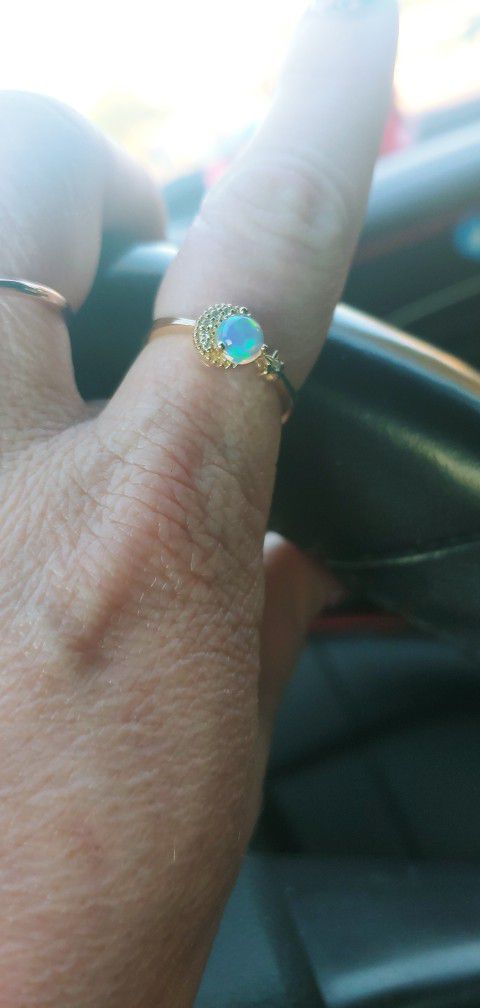 RARE Beautiful opal!!! 
