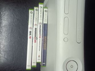 Xbox 360 Console with 4 Games