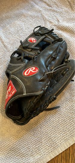 Rawlings Baseball Glove