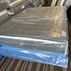 Mattress Brand New Queen Size Pillow Top 