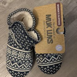 Muk Luk Slippers