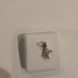 Mini K Pendant – Yellow Gold Moissanite
