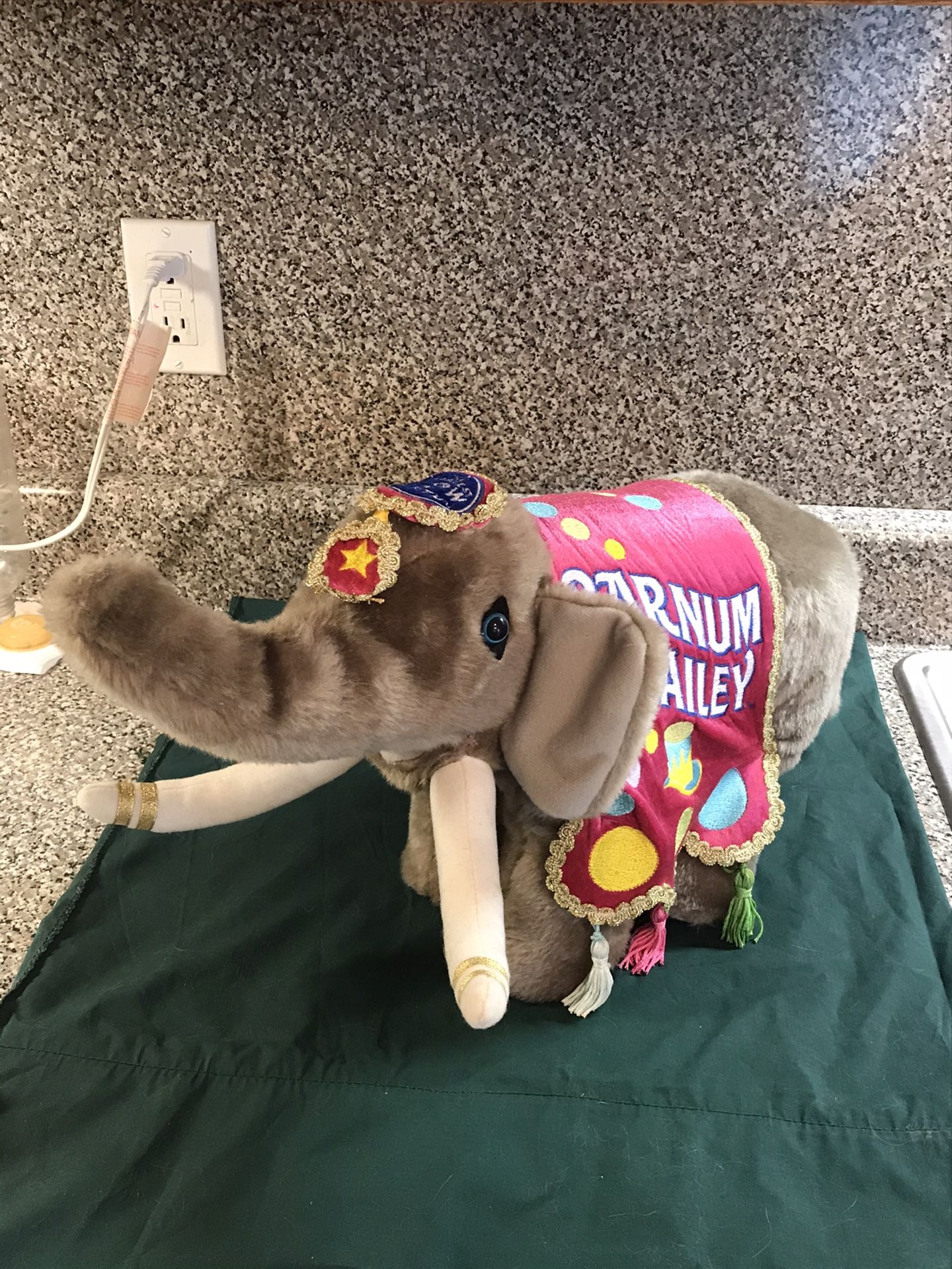Ringling Bros and Barnum & Bailey Elephant