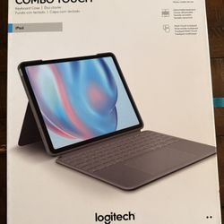 Logitech Combo Touch keyboard For IPAD AIR 13in