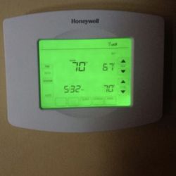 Honeywell WiFi Programmable Thermostat