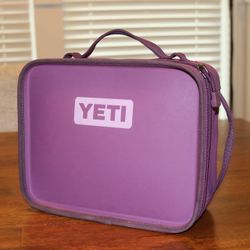 Yeti Daytrip Lunchbox