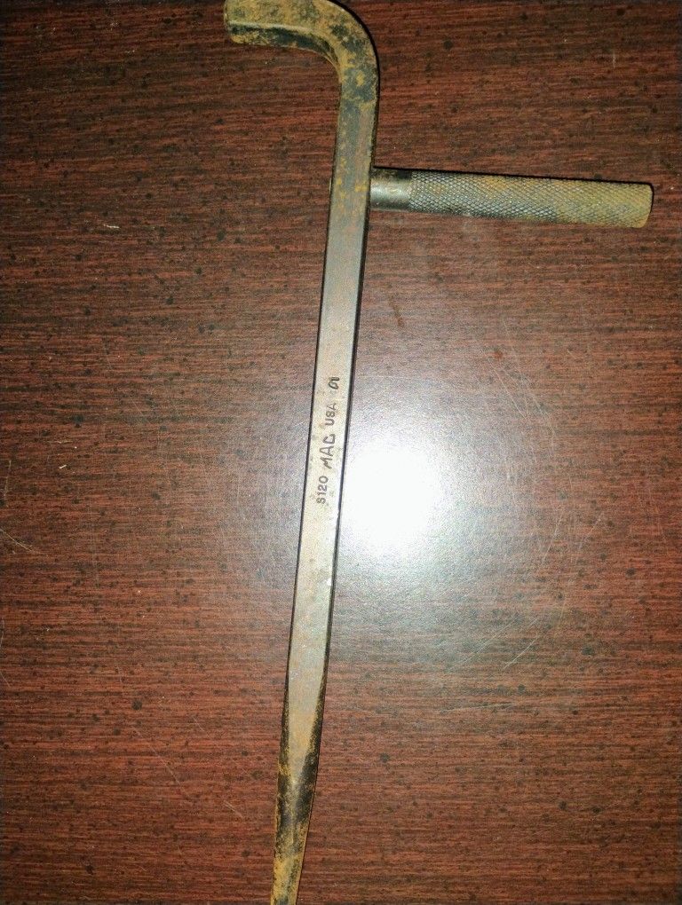 MAC S120 Seal Puller